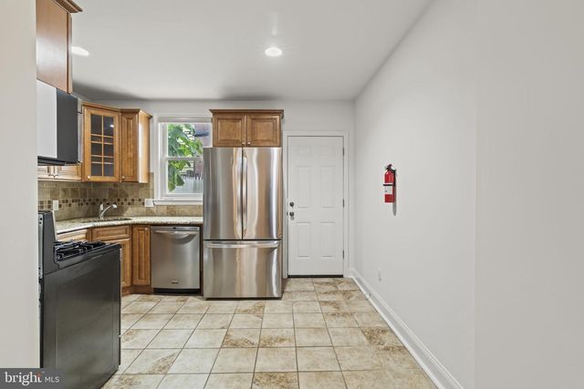 1207 N PALETHORP ST, Philadelphia, PA 19122