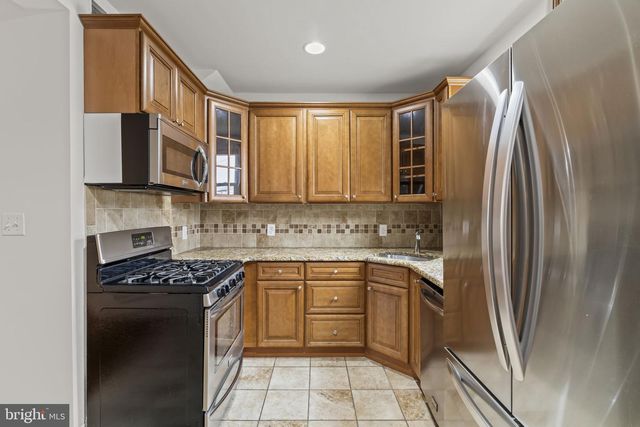 1207 N PALETHORP ST, Philadelphia, PA 19122