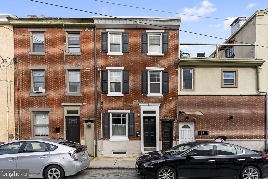 1207 N PALETHORP ST, Philadelphia, PA 19122