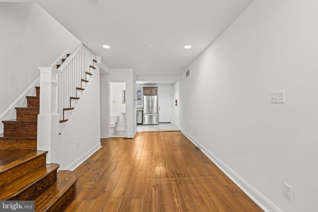 1207 N PALETHORP ST, PHILADELPHIA, PA 19122 — photo 5