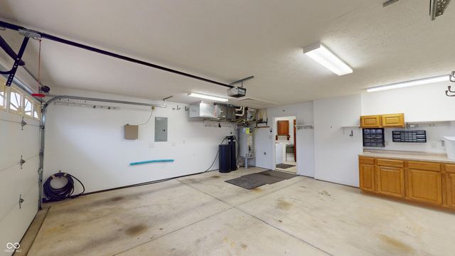 7804 Rosa Drive, Indianapolis, IN 46237