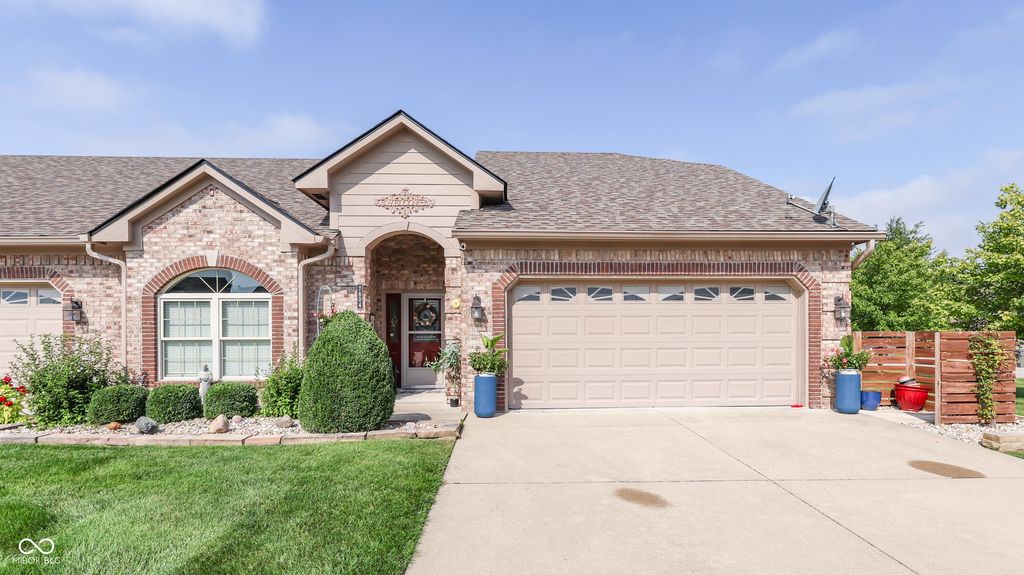 7804 Rosa Drive, Indianapolis, IN 46237