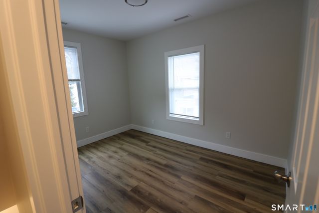 6 Mary Street, Shelton, CT 06484