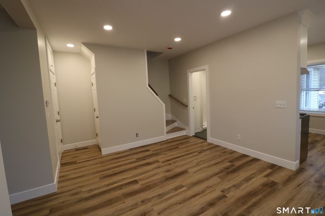 6 Mary Street, Shelton, CT 06484