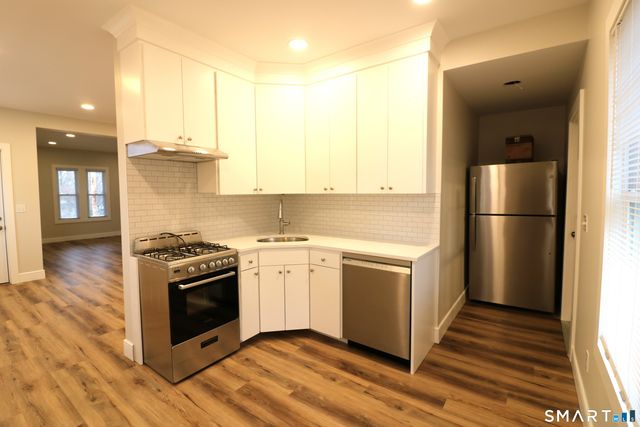 6 Mary Street, Shelton, CT 06484