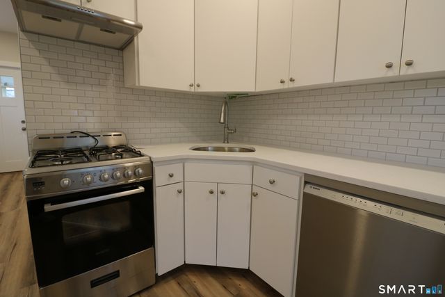 6 Mary Street, Shelton, CT 06484