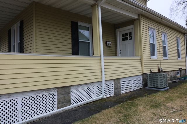 6 Mary Street, Shelton, CT 06484