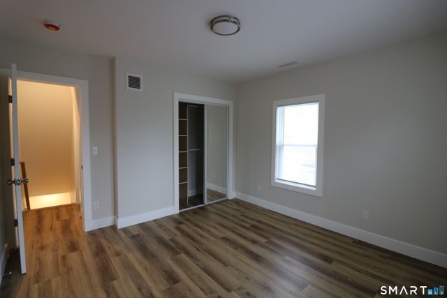 6 Mary Street, Shelton, CT 06484