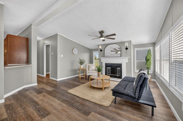 449 Big Salty Drive, Springtown, TX 76082