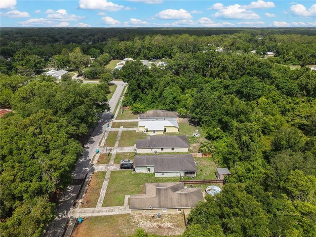 308 SW 2ND AVENUE, Chiefland, FL 32626