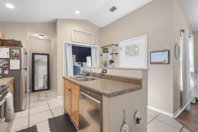 308 SW 2ND AVENUE, Chiefland, FL 32626