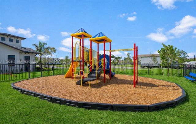 13071 SW 232nd Ln, Miami, FL 33170