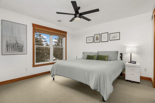 3248 Crestmoor Drive, Woodbury, MN 55125