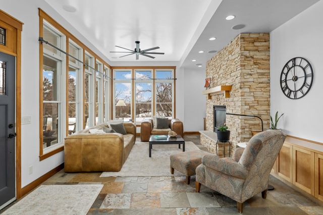 3248 Crestmoor Drive, Woodbury, MN 55125