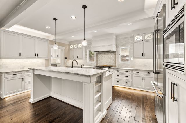 6842 Merrilee Lane, Dallas, TX 75214