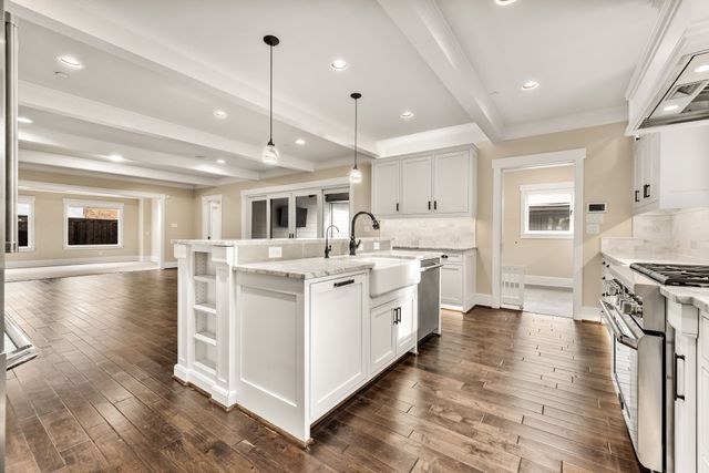 6842 Merrilee Lane, Dallas, TX 75214