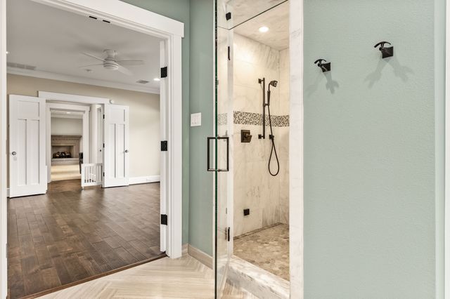 6842 Merrilee Lane, Dallas, TX 75214