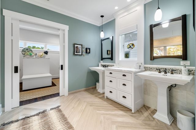 6842 Merrilee Lane, Dallas, TX 75214