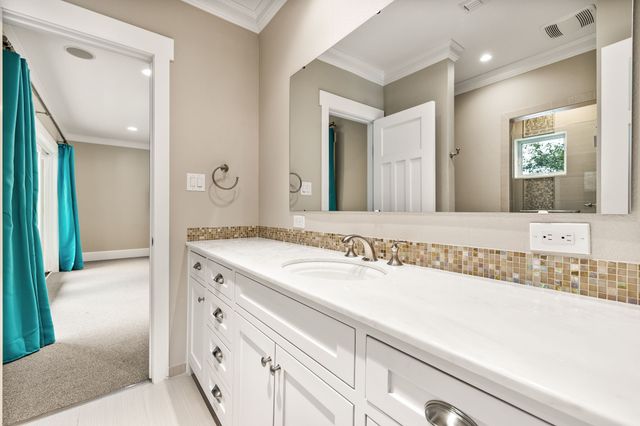 6842 Merrilee Lane, Dallas, TX 75214