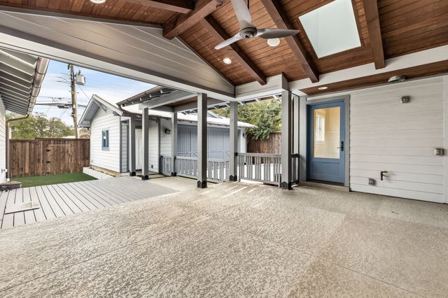 6842 Merrilee Lane, Dallas, TX 75214