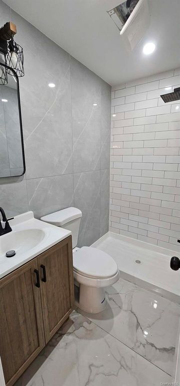 11735 133rd Street, South Ozone Park, NY 11420 — photo 4