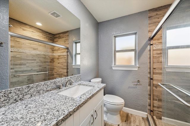 714 Heisse Street, Alvin, TX 77511