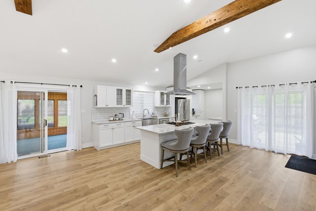 815 Schilling Drive, Dyer, IN 46311