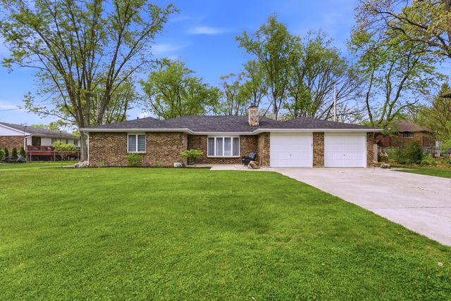 815 Schilling Drive, Dyer, IN 46311