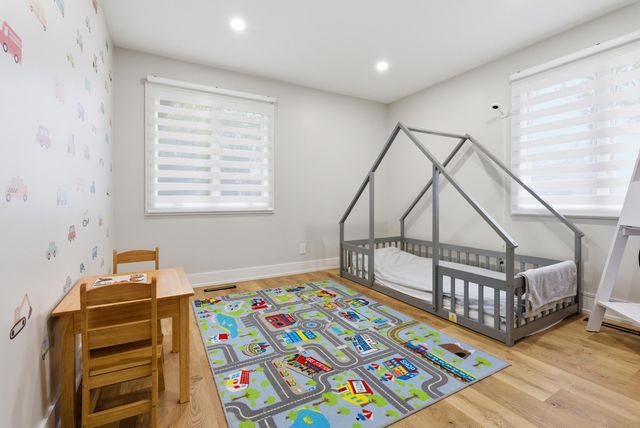 815 Schilling Drive, Dyer, IN 46311