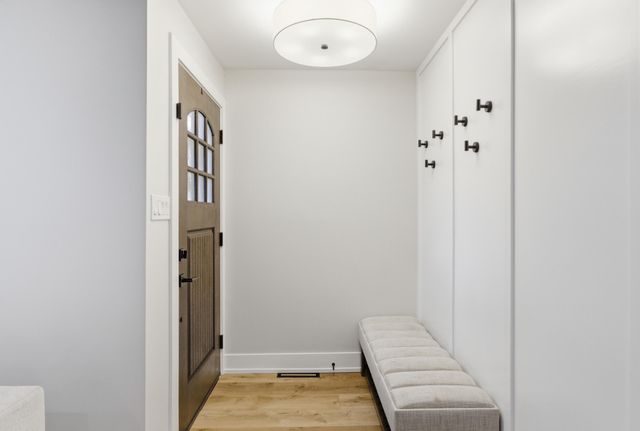 815 Schilling Drive, Dyer, IN 46311