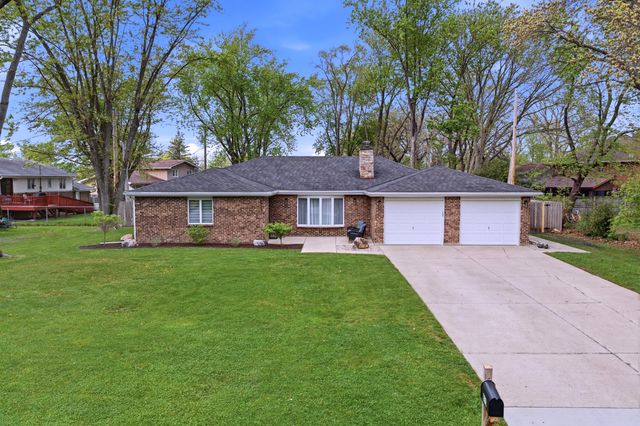 815 Schilling Drive, Dyer, IN 46311