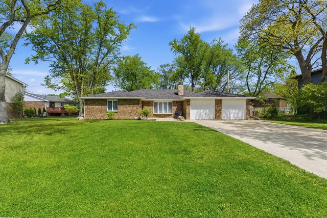 815 Schilling Drive, Dyer, IN 46311