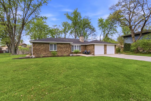 815 Schilling Drive, Dyer, IN 46311