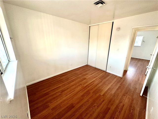 4694 Dennis Way, Las Vegas, NV 89121