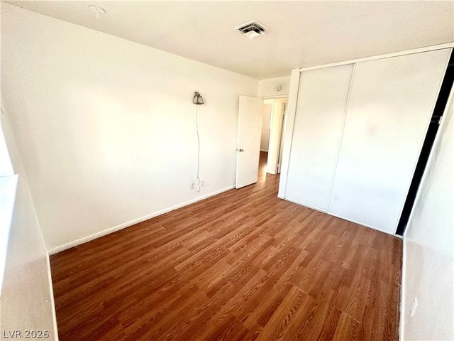 4694 Dennis Way, Las Vegas, NV 89121