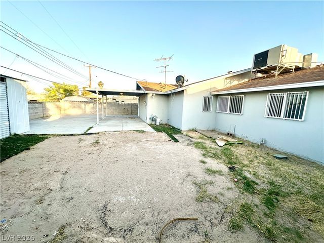 4694 Dennis Way, Las Vegas, NV 89121