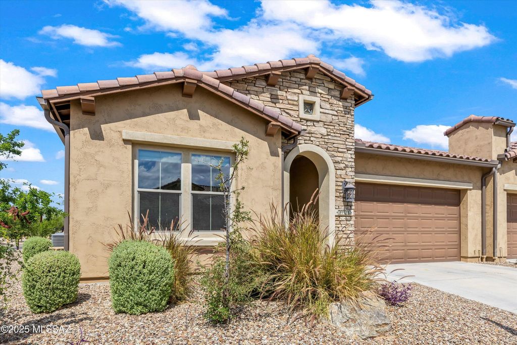 61148 E Shale Road, Oracle, AZ 85623