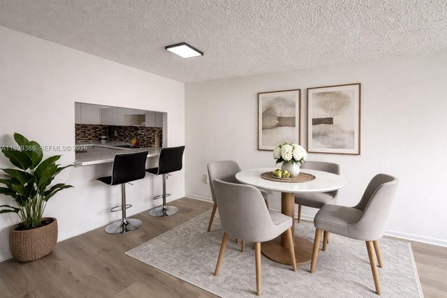 1900 W 68th St B203, Hialeah, FL 33014