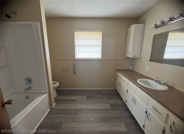 417 Broadway Avenue, Booneville, AR 72927