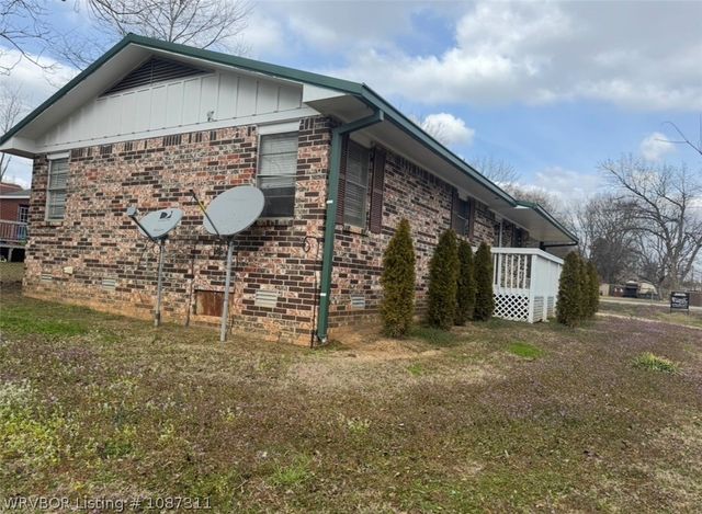 417 Broadway Avenue, Booneville, AR 72927