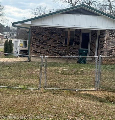 417 Broadway Avenue, Booneville, AR 72927