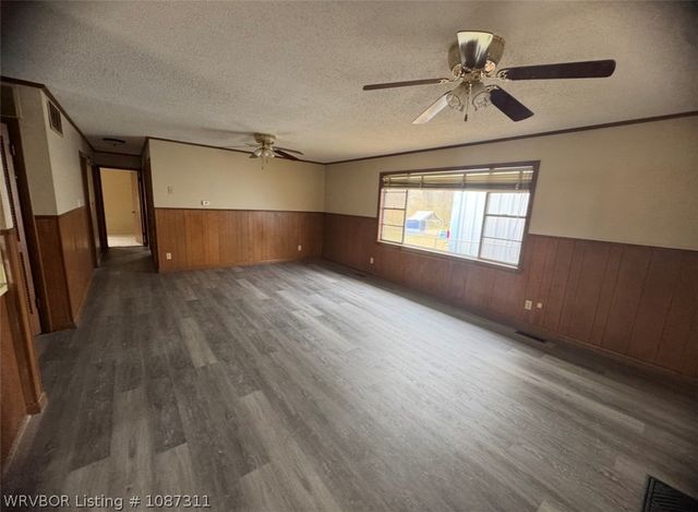 417 Broadway Avenue, Booneville, AR 72927