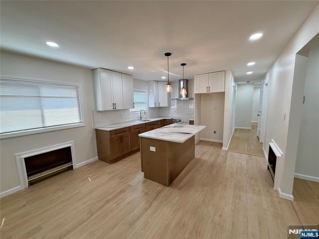 103-107 Mt Vernon Place 2, Newark, NJ 07106