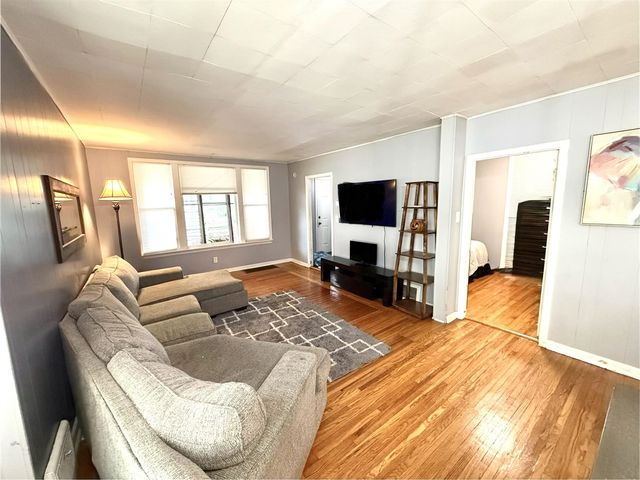 1017 Harrison Avenue, Saint Joseph, MI 49085