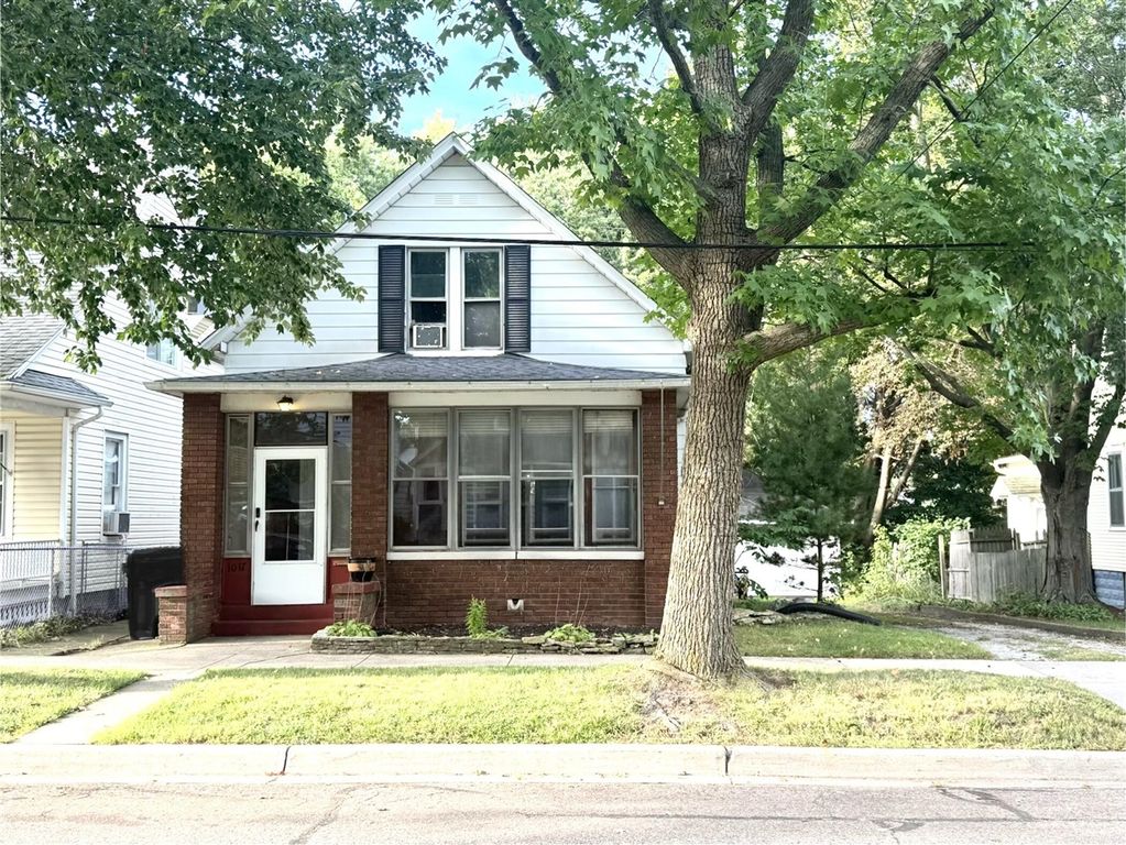1017 Harrison Avenue, Saint Joseph, MI 49085