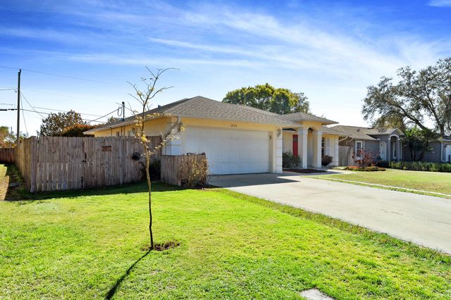 1913 SW Ember Street, Port St. Lucie, Port St Lucie, FL 34953