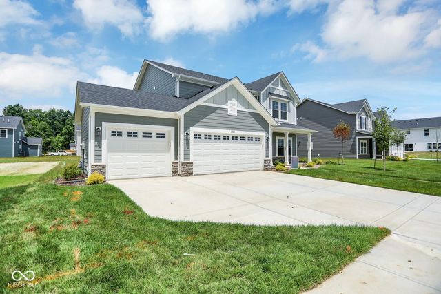 2724 Glade Avenue, Plainfield, IN 46168