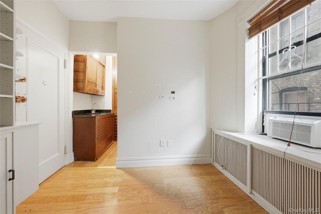 96 Perry Street B5C, New York (manhattan), NY 10014 — photo 2
