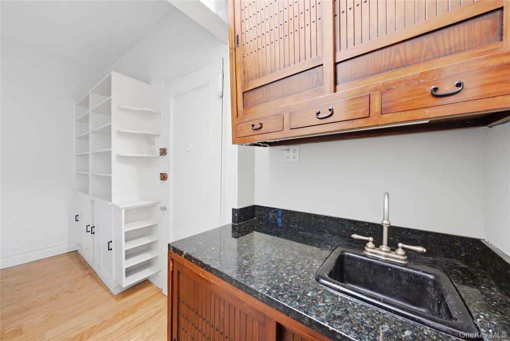 96 Perry Street B5C, New York (manhattan), NY 10014 — photo 5