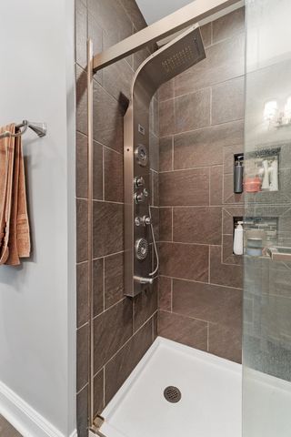 1328 Enslow Blvd, Huntington, WV 25701